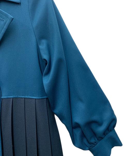 HARE（ハレ）HARE (ハレ) バイカラープリーツコート ブルー×ネイビー サイズ:Freeの古着・服飾アイテム