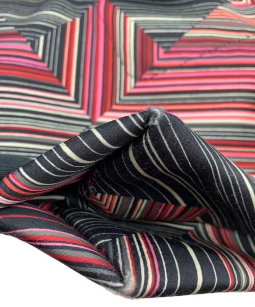 LONGCHAMP（ロンシャン）LONGCHAMP (ロンシャン) ハンドバッグ ブラック×レッドの古着・服飾アイテム