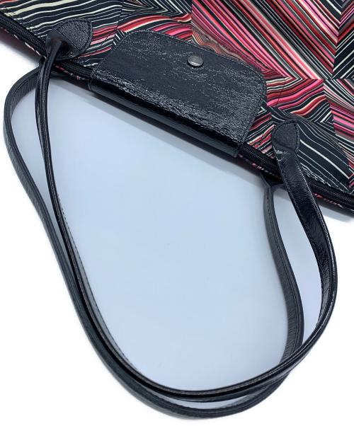 LONGCHAMP（ロンシャン）LONGCHAMP (ロンシャン) ハンドバッグ ブラック×レッドの古着・服飾アイテム