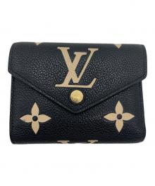 LOUIS VUITTON（ルイ ヴィトン）の古着「3つ折り財布　ポルトフォイユ･ヴィクトリーヌ」｜ブラック×ベージュ