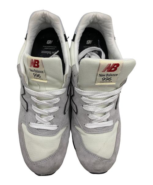 NEW BALANCE（ニューバランス）NEW BALANCE (ニューバランス) ローカットスニーカー グレー×ホワイト サイズ:27.5の古着・服飾アイテム