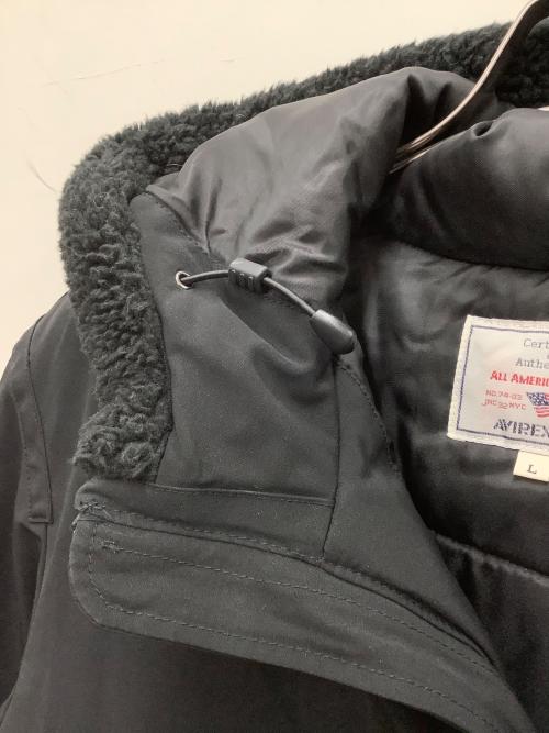 AVIREX（アヴィレックス）AVIREX (アヴィレックス) 中綿ジャケット ブラック サイズ:Lの古着・服飾アイテム