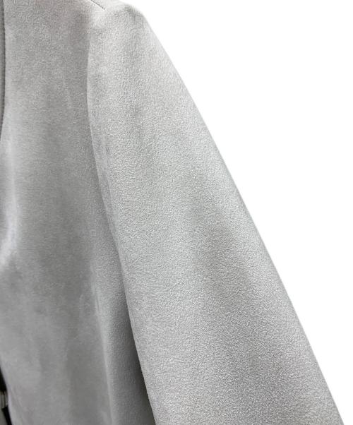 Acuta（アクータ）Acuta (アクータ) フェイクスエードVネックコート ライトグレー サイズ:FREEの古着・服飾アイテム