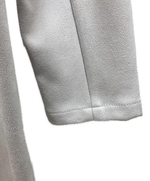 Acuta（アクータ）Acuta (アクータ) フェイクスエードVネックコート ライトグレー サイズ:FREEの古着・服飾アイテム