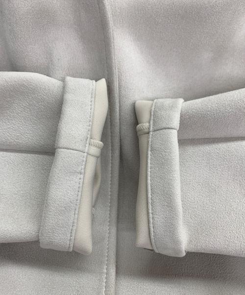 Acuta（アクータ）Acuta (アクータ) フェイクスエードVネックコート ライトグレー サイズ:FREEの古着・服飾アイテム