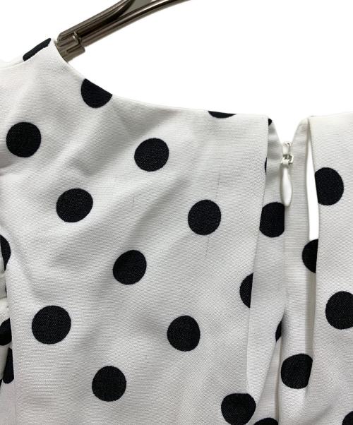 Bibiy.（ビビィ）Bibiy. (ビビィ) ワンピース ホワイト×ブラック サイズ:Fの古着・服飾アイテム