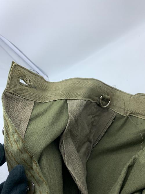 不明（フメイ）不明 (フメイ) レインドロップカモパンツ　東ドイツ軍 カーキ サイズ:M44の古着・服飾アイテム