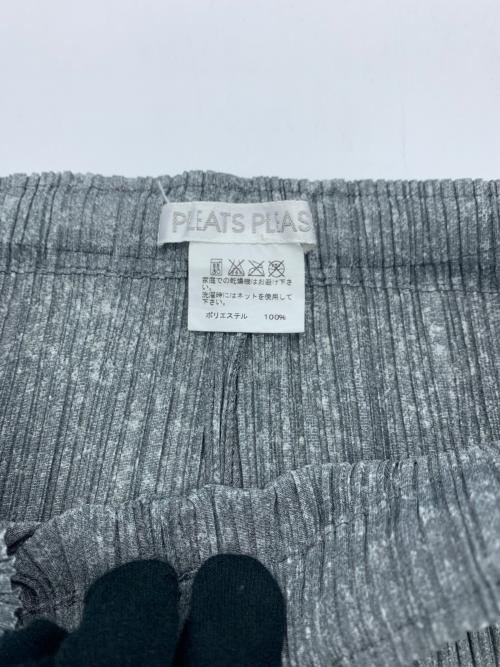PLEATS PLEASE（プリーツプリーズ）PLEATS PLEASE (プリーツプリーズ) プリーツパンツ グレー サイズ:2の古着・服飾アイテム