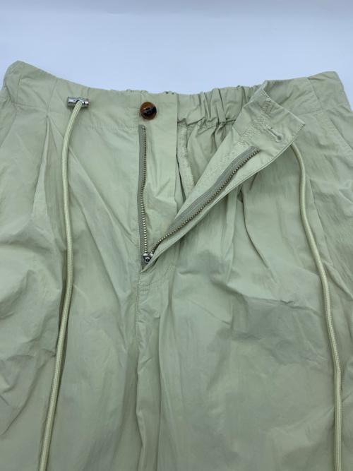 Sea Room lynn（シールームリン）Sea Room lynn (シールームリン) 2tuckナイロンボリュームパンツ ライトグリーン サイズ:M 未使用品の古着・服飾アイテム
