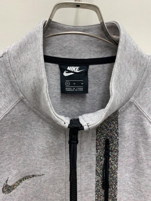 NIKE（ナイキ）NIKE (ナイキ) ジップパーカー ライトグレー サイズ:Mの古着・服飾アイテム