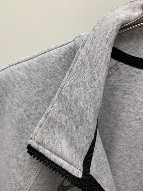 NIKE（ナイキ）NIKE (ナイキ) ジップパーカー ライトグレー サイズ:Mの古着・服飾アイテム
