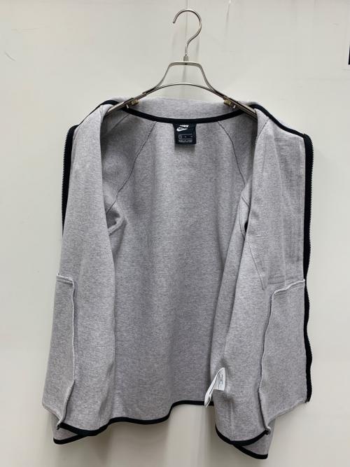 NIKE（ナイキ）NIKE (ナイキ) ジップパーカー ライトグレー サイズ:Mの古着・服飾アイテム