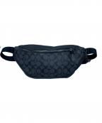 COACHコーチ）の古着「ボディーバッグ」｜ブラック