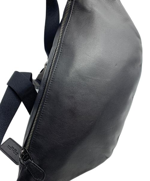 COACH（コーチ）COACH (コーチ) ボディーバッグ ブラックの古着・服飾アイテム