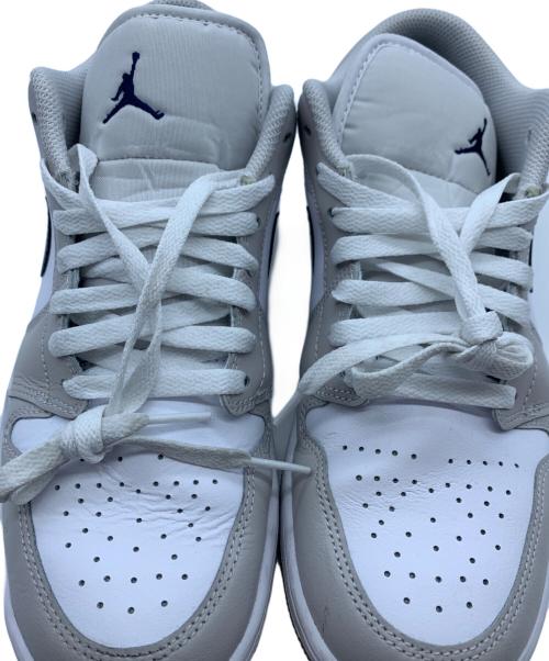 NIKE（ナイキ）NIKE (ナイキ) AIR JORDAN 1 LOW ホワイト×グレー サイズ:27の古着・服飾アイテム