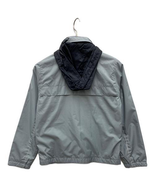 CarHartt（カーハート）CarHartt (カーハート) ナイロンジャケット ライトグレー サイズ:sの古着・服飾アイテム