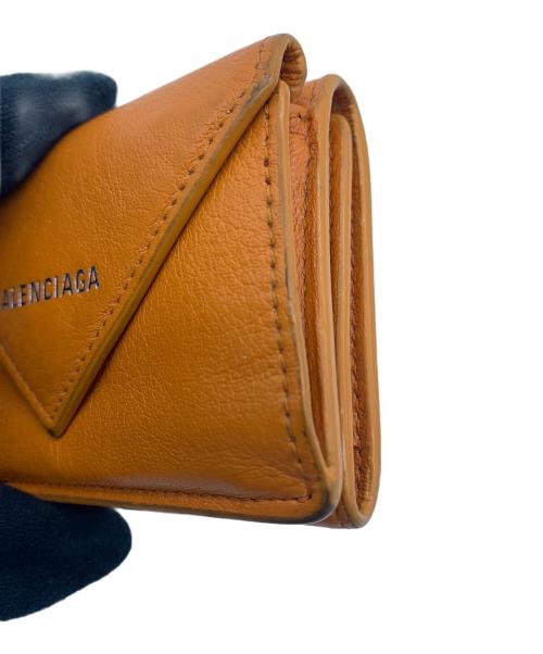 BALENCIAGA（バレンシアガ）BALENCIAGA (バレンシアガ) ペーパーミニウォレット オレンジの古着・服飾アイテム