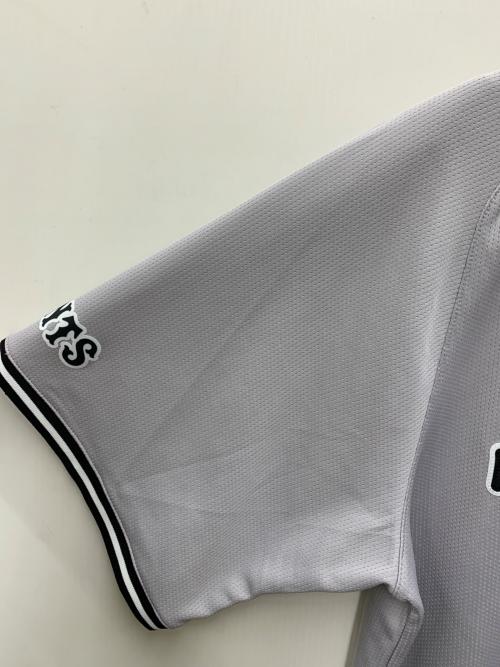 NIKE（ナイキ）NIKE (ナイキ) ベースボールシャツ ライトグレー×ブラック サイズ:Lの古着・服飾アイテム