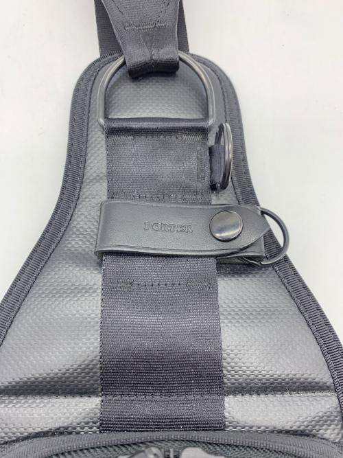PORTER（ポーター）PORTER (ポーター) スリングショルダーバッグ ブラックの古着・服飾アイテム