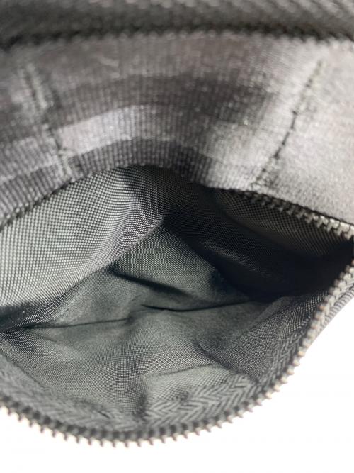 PORTER（ポーター）PORTER (ポーター) スリングショルダーバッグ ブラックの古着・服飾アイテム