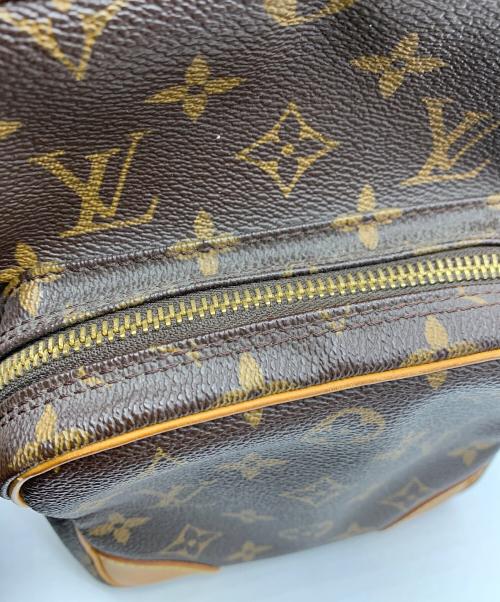 LOUIS VUITTON（ルイ ヴィトン）LOUIS VUITTON (ルイ ヴィトン) ショルダーバッグ ブラウンの古着・服飾アイテム