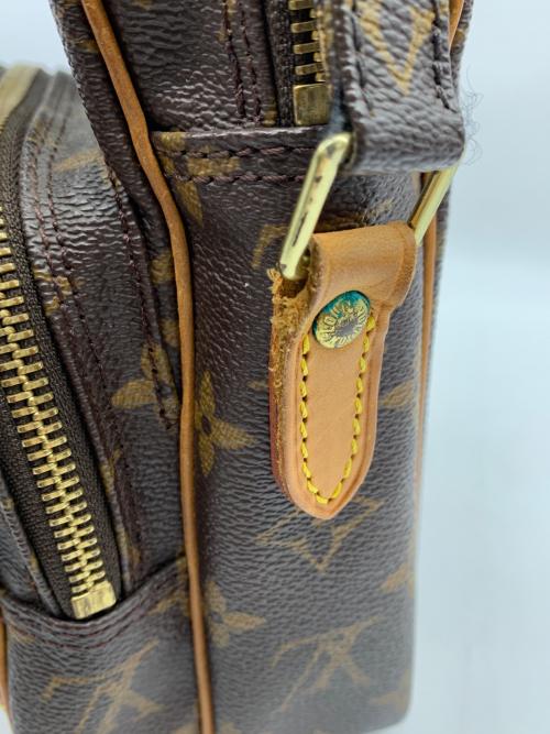 LOUIS VUITTON（ルイ ヴィトン）LOUIS VUITTON (ルイ ヴィトン) ショルダーバッグ ブラウンの古着・服飾アイテム