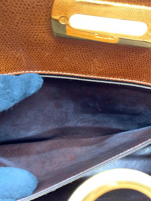 Salvatore Ferragamo（サルヴァトーレ フェラガモ）Salvatore Ferragamo (サルヴァトーレ フェラガモ) チェーンショルダーバッグ キャメルの古着・服飾アイテム