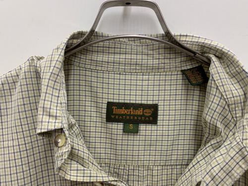Timberland（ティンバーランド）Timberland (ティンバーランド) 長袖シャツ グリーン サイズ:Mの古着・服飾アイテム