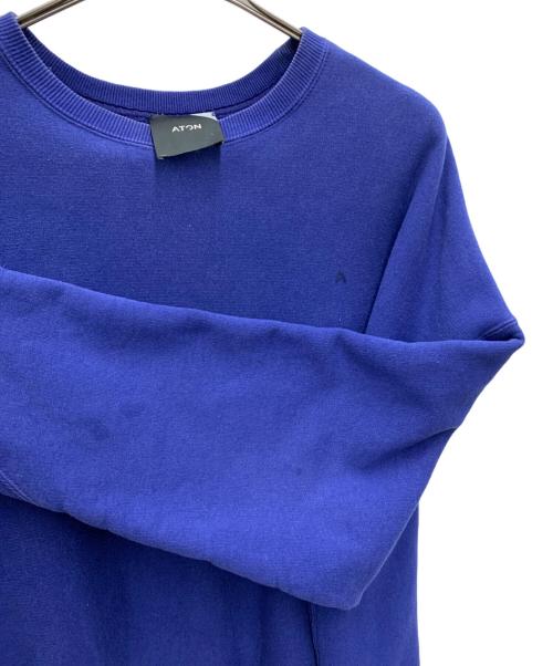 ATON（エイトン）ATON (エイトン) ワンポイント刺繍ロゴスウエット ネイビー サイズ:Mの古着・服飾アイテム