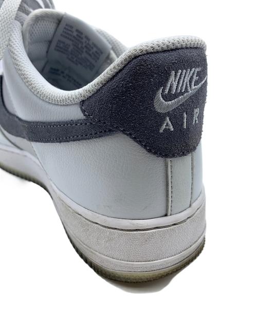 NIKE（ナイキ）NIKE (ナイキ) ローカットスニーカー グレー サイズ:27.5の古着・服飾アイテム