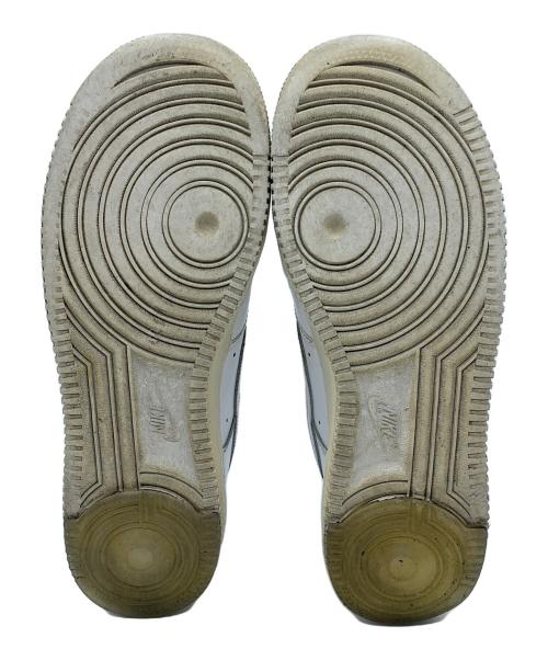 NIKE（ナイキ）NIKE (ナイキ) ローカットスニーカー ホワイト サイズ:27.5の古着・服飾アイテム