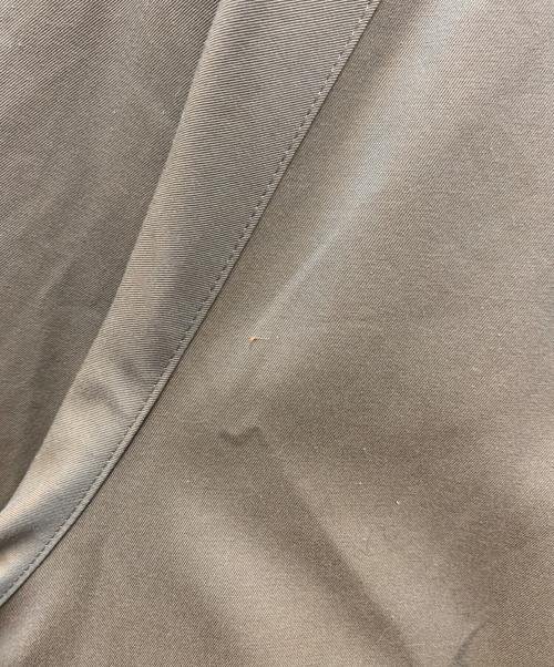 Yves Saint Laurent（イヴサンローラン）Yves Saint Laurent (イヴサンローラン) コート オリーブ サイズ:C88の古着・服飾アイテム