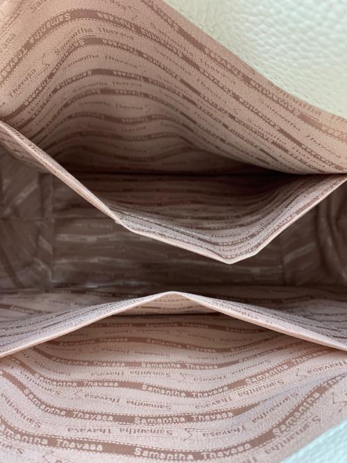 Samantha Thavasa（サマンサタバサ）Samantha Thavasa (サマンサタバサ) ショルダーバッグ アイボリー 未使用品の古着・服飾アイテム