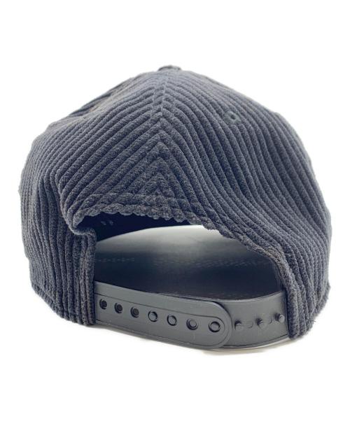 New Era（ニューエラ）New Era (ニューエラ) コーデュロイキャップ ブラックの古着・服飾アイテム