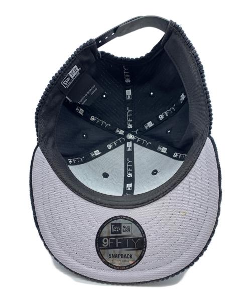 New Era（ニューエラ）New Era (ニューエラ) コーデュロイキャップ ブラックの古着・服飾アイテム