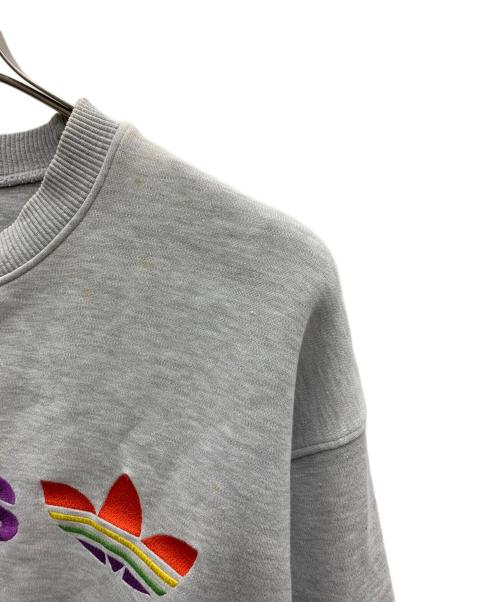 adidas（アディダス）adidas (アディダス) スウェット ライトグレー サイズ:Lの古着・服飾アイテム