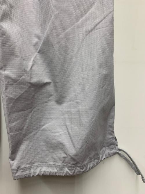 NIKE（ナイキ）NIKE (ナイキ) カーゴパンツ ライトグレー サイズ:Sの古着・服飾アイテム