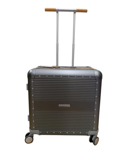 RAWROW（ローロー）RAWROW (ローロー) キャリーバッグ　R TRUNK 510 スペースグレー 未使用品の古着・服飾アイテム