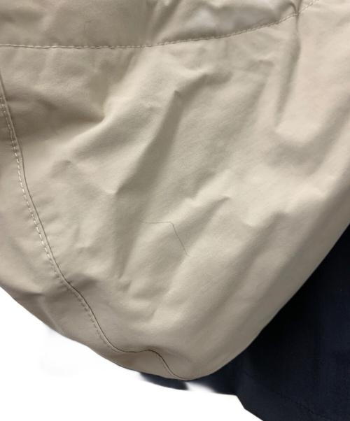 THE NORTH FACE（ザ ノース フェイス）THE NORTH FACE (ザ ノース フェイス) マウンテンパーカー ベージュ×ブラック サイズ:Sの古着・服飾アイテム