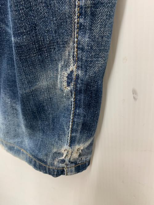 CarHartt（カーハート）CarHartt (カーハート) デニムパンツ インディゴ サイズ:Ｗ30×L32の古着・服飾アイテム