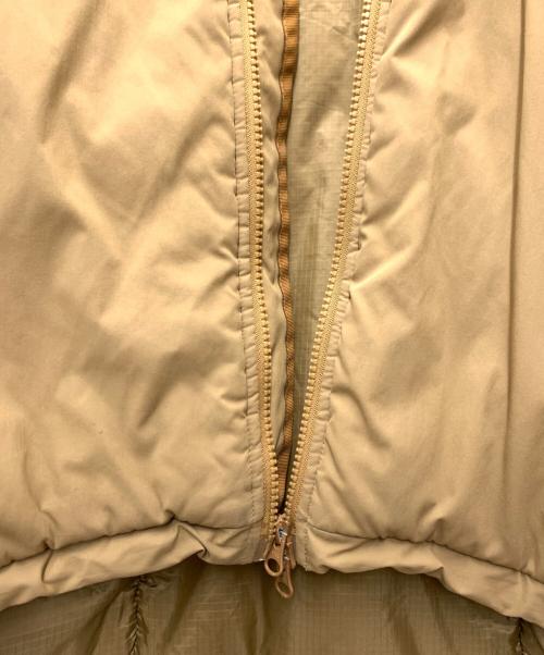 ALPHA INDUSTRIES（アルファインダストリーズ）ALPHA INDUSTRIES (アルファインダストリーズ) ジャケット ベージュ サイズ:Lの古着・服飾アイテム
