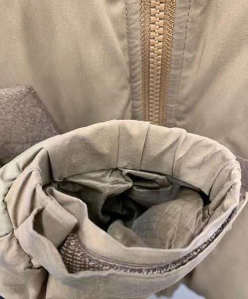 ALPHA INDUSTRIES（アルファインダストリーズ）ALPHA INDUSTRIES (アルファインダストリーズ) ジャケット ベージュ サイズ:Lの古着・服飾アイテム