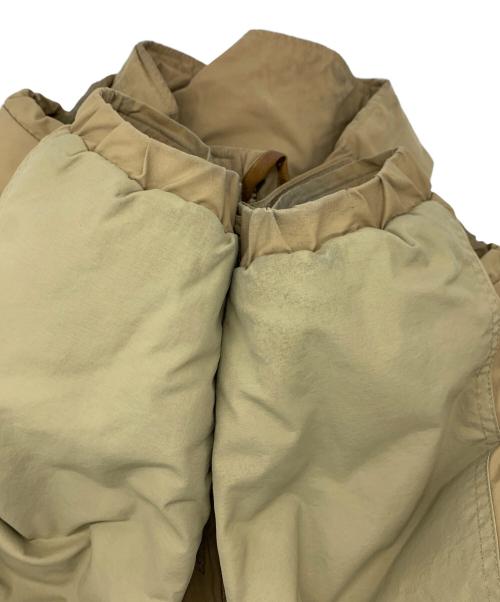 ALPHA INDUSTRIES（アルファインダストリーズ）ALPHA INDUSTRIES (アルファインダストリーズ) ジャケット ベージュ サイズ:Lの古着・服飾アイテム