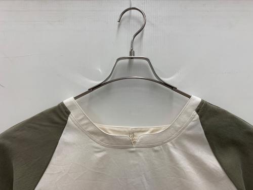 Sono（ソーノ）Sono (ソーノ) 半袖カットソー アイボリー×カーキ サイズ:Free 未使用品の古着・服飾アイテム