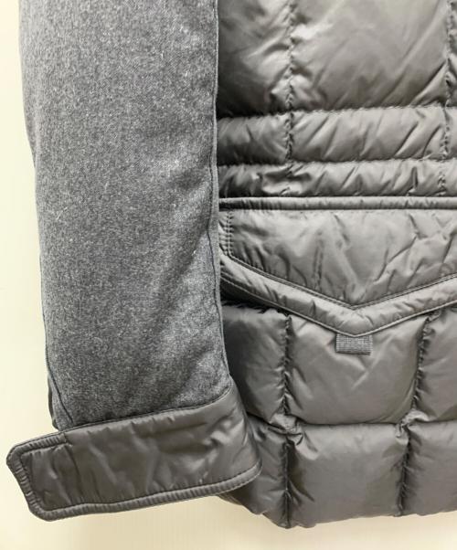 MONCLER（モンクレール）MONCLER (モンクレール) ダウンジャケット グレーの古着・服飾アイテム