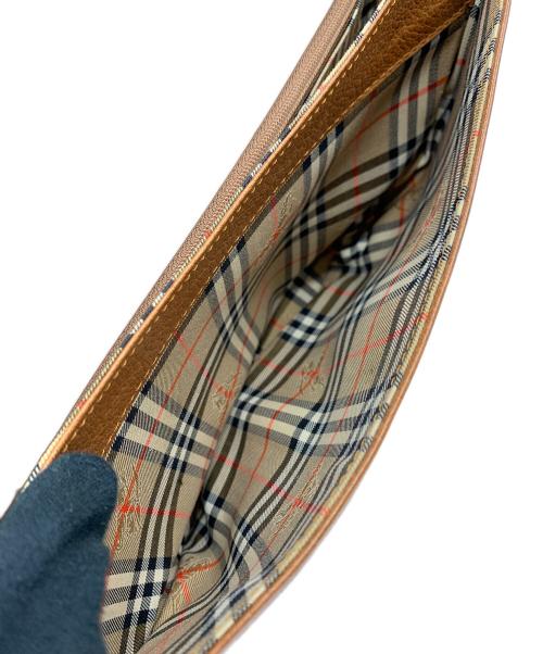 BURBERRY（バーバリー）BURBERRY (バーバリー) ショルダーバッグ ブラウンの古着・服飾アイテム