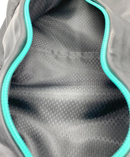 NAUGHTIAM（ノーティアム）NAUGHTIAM (ノーティアム) 撥水レザーリュック ミントの古着・服飾アイテム