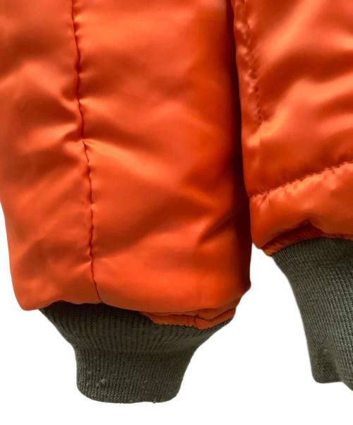 AVIREX（アヴィレックス）AVIREX (アヴィレックス) フライトジャケット グリーン サイズ:XLの古着・服飾アイテム