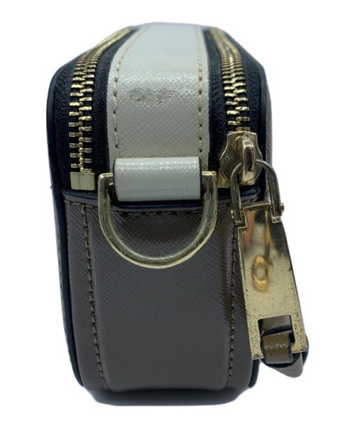 Marc by Marc Jacobs（マークバイマークジェイコブス）Marc by Marc Jacobs (マークバイマークジェイコブス) ショルダーバッグ ベージュ×ブラウンの古着・服飾アイテム
