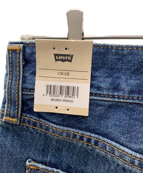 LEVI'S（リーバイス）LEVI'S (リーバイス) デニムパンツ インディゴ サイズ:W27 未使用品の古着・服飾アイテム
